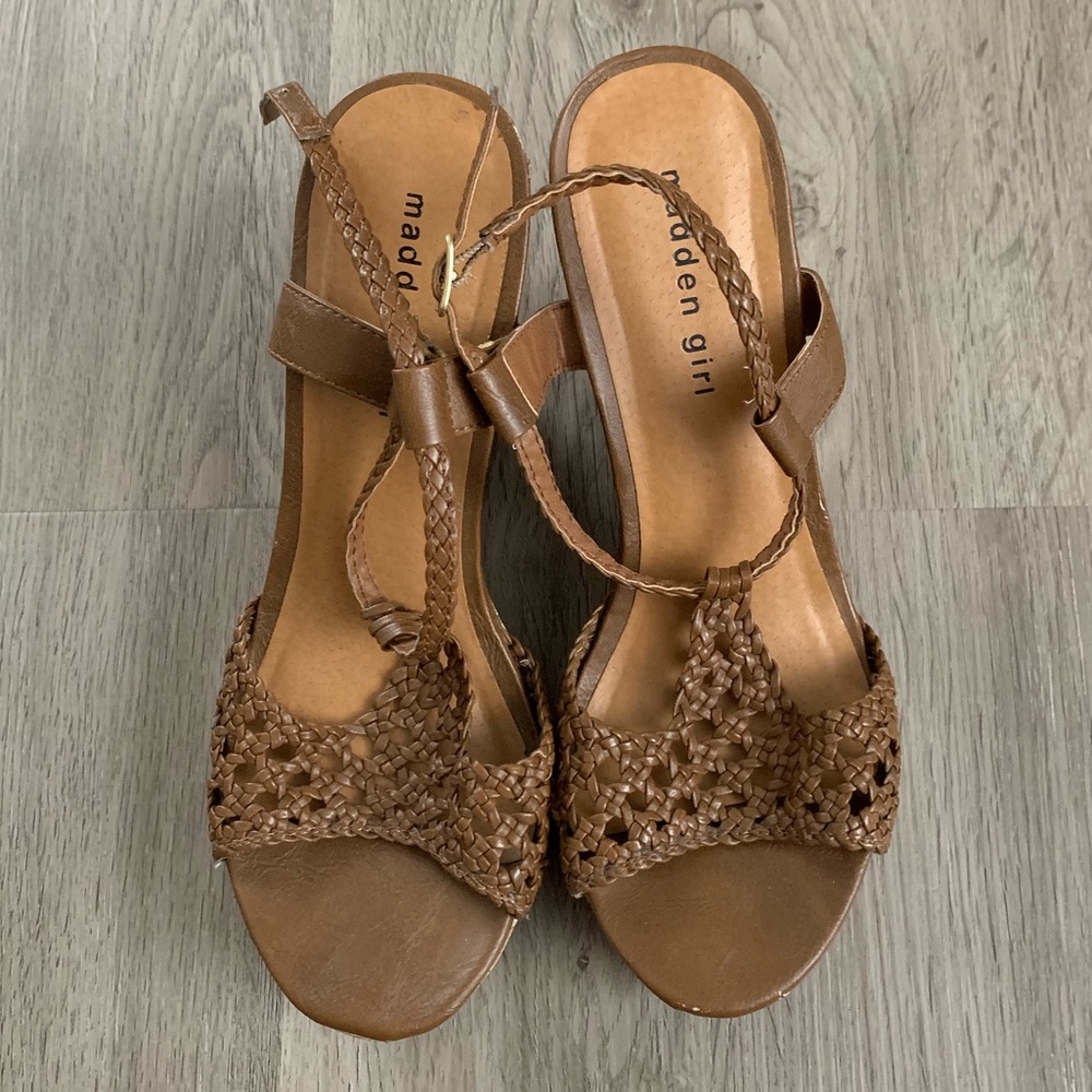 Steve Madden - Brown Wedges